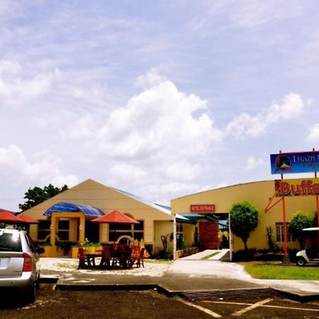 Legazpi Airport Hotel Exterior photo